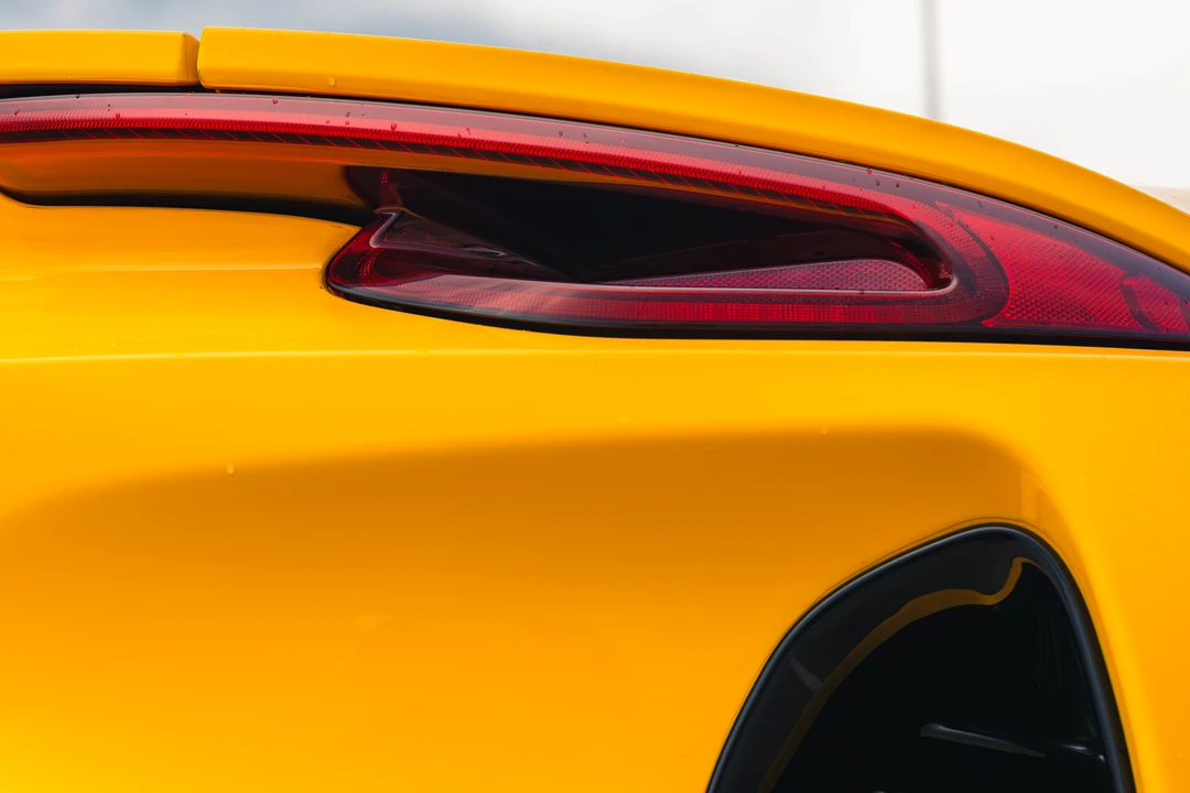 2023 Lotus Emira - Image 24 of 31