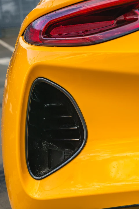 2023 Lotus Emira - Image 26 of 31