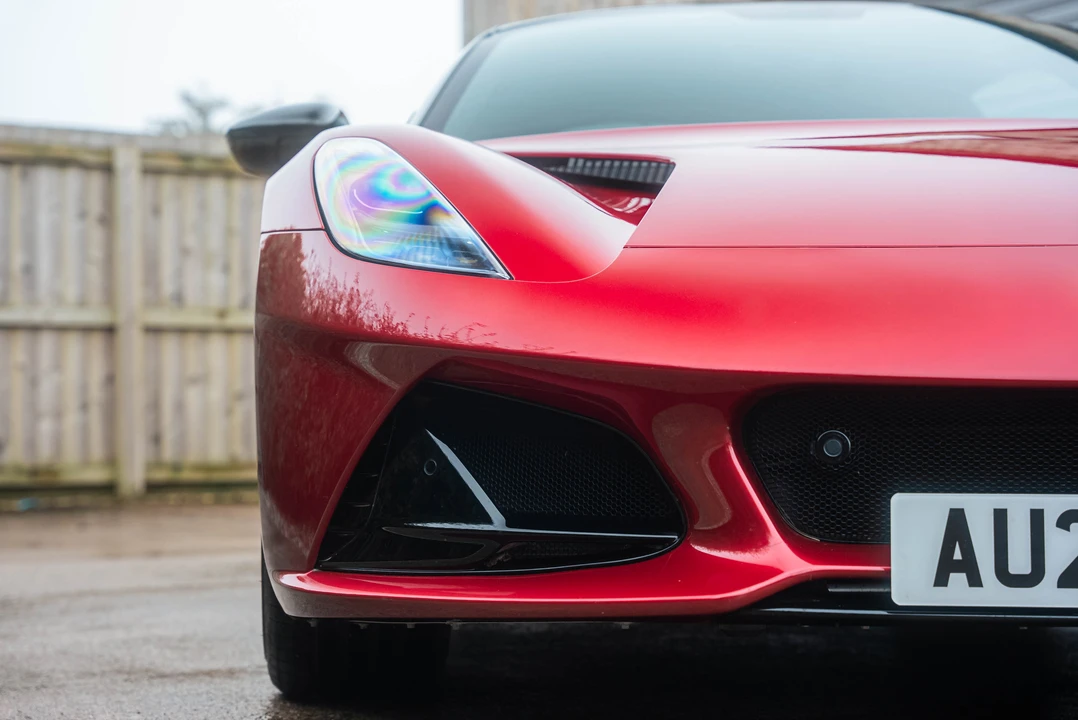 2023 Lotus Emira - Image 23 of 31