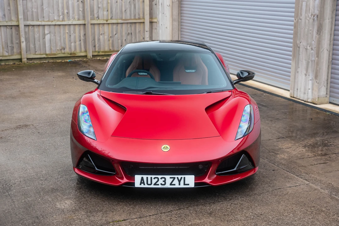 2023 Lotus Emira - Image 10 of 31