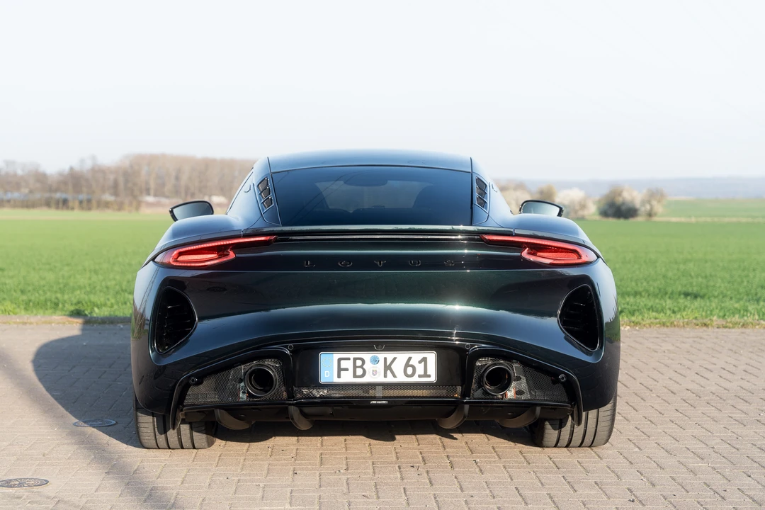 2023 Lotus Emira - Image 6 of 31