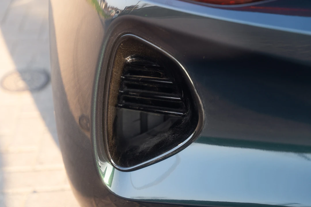 2023 Lotus Emira - Image 30 of 31
