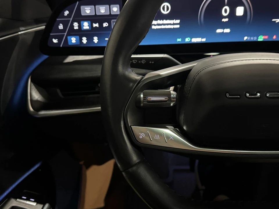 2023 Lucid Air - Image 17 of 21