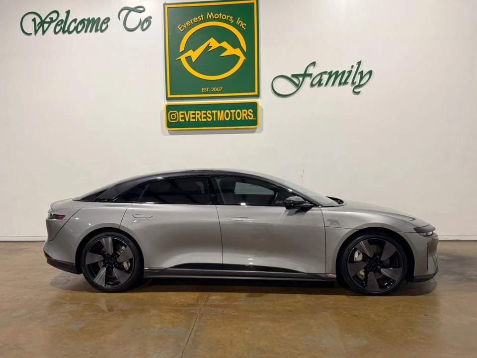 2023 Lucid Air - Image 9 of 12