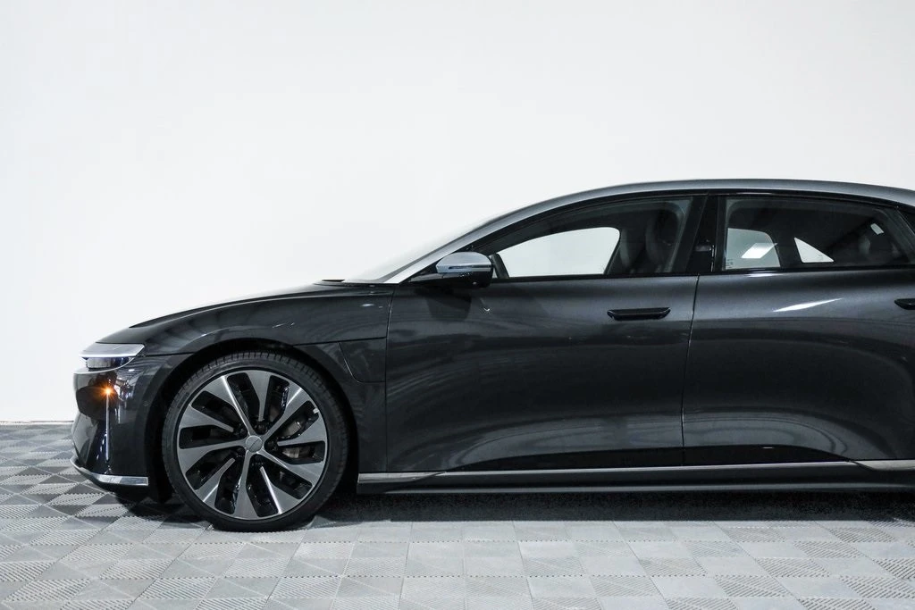 2023 Lucid Air - Image 16 of 21