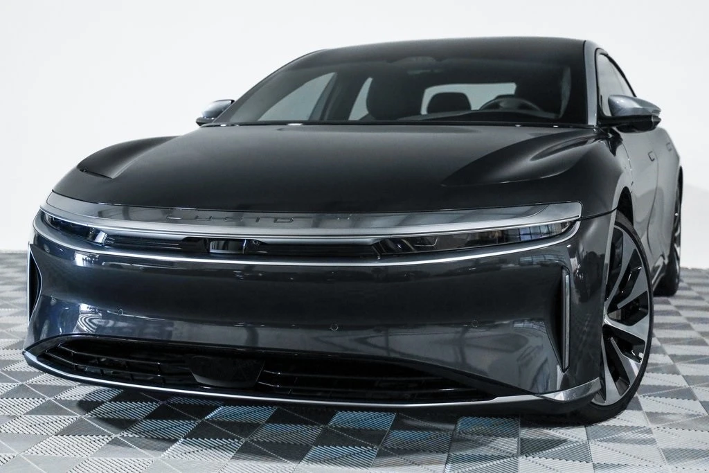 2023 Lucid Air - Image 12 of 21