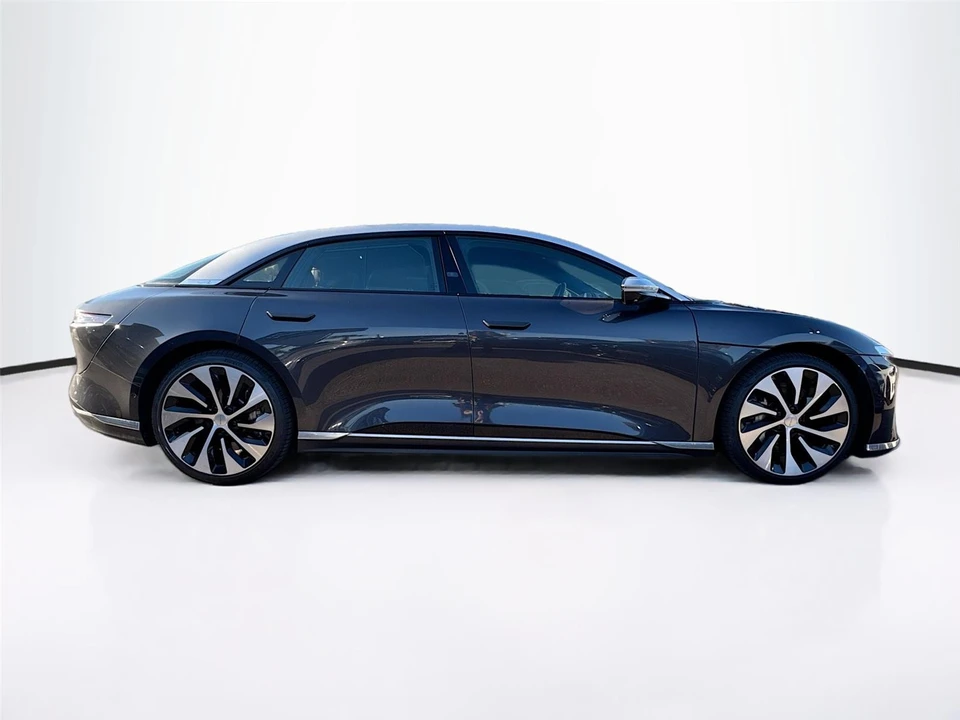 2023 Lucid Air - Image 13 of 15