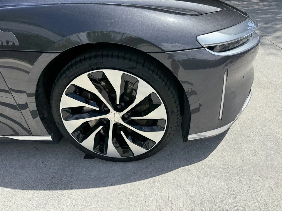 2023 Lucid Air - Image 19 of 21
