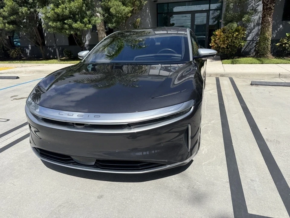 2023 Lucid Air - Image 5 of 21