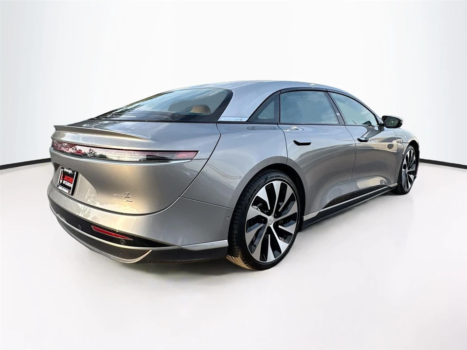 2023 Lucid Air - Image 14 of 15