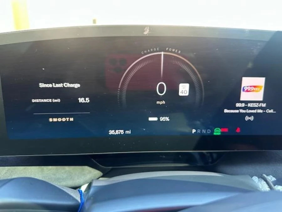 2023 Lucid Air - Image 8 of 8