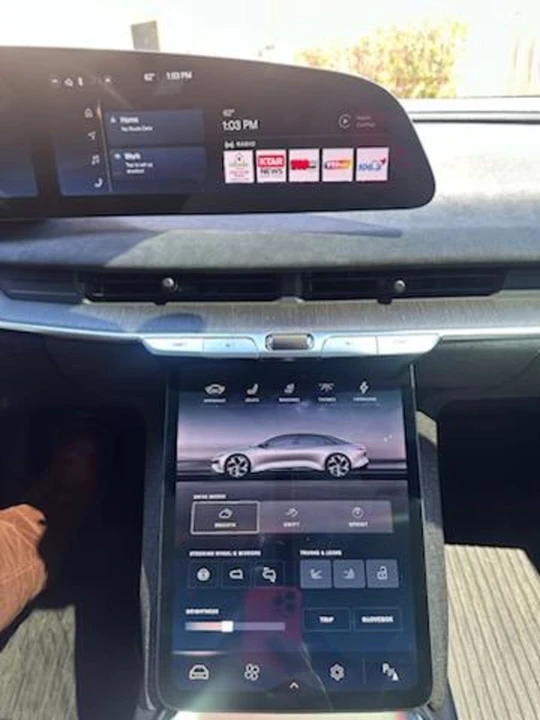 2023 Lucid Air - Image 7 of 8