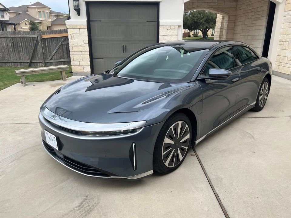 2023 Lucid Air - Image 10 of 31