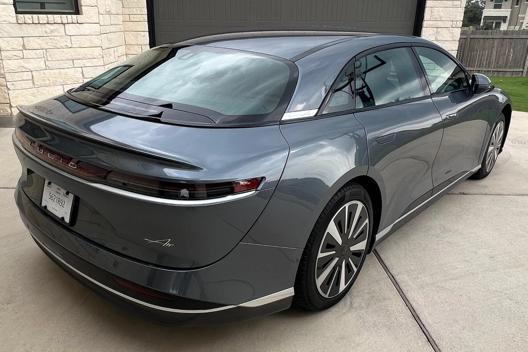 2023 Lucid Air - Image 4 of 31