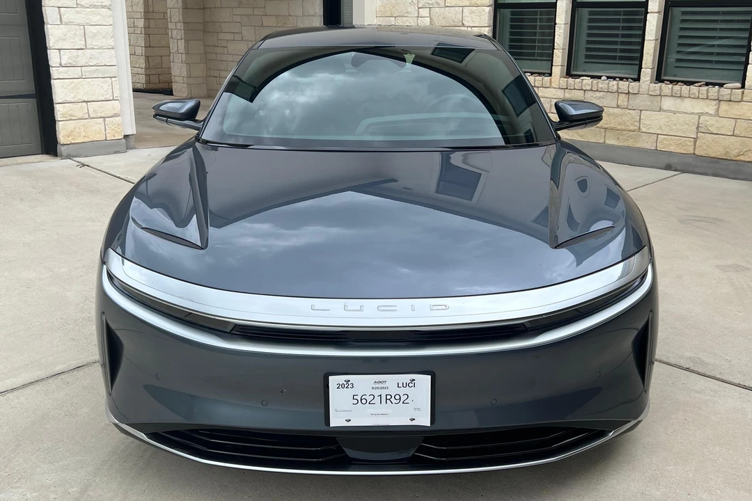 2023 Lucid Air - Image 2 of 31