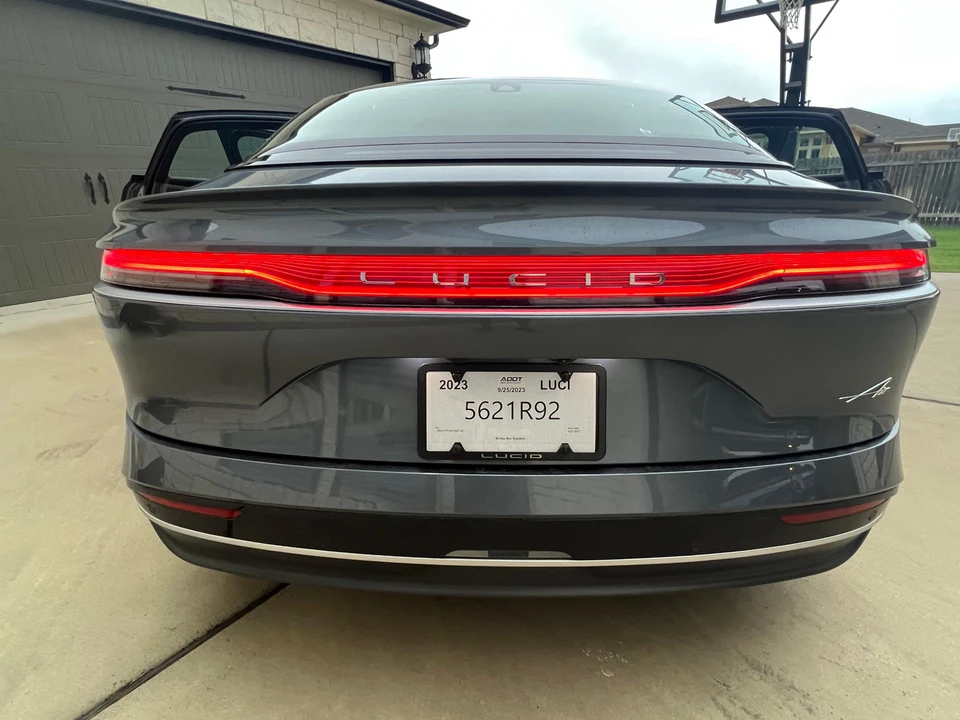 2023 Lucid Air - Image 14 of 31
