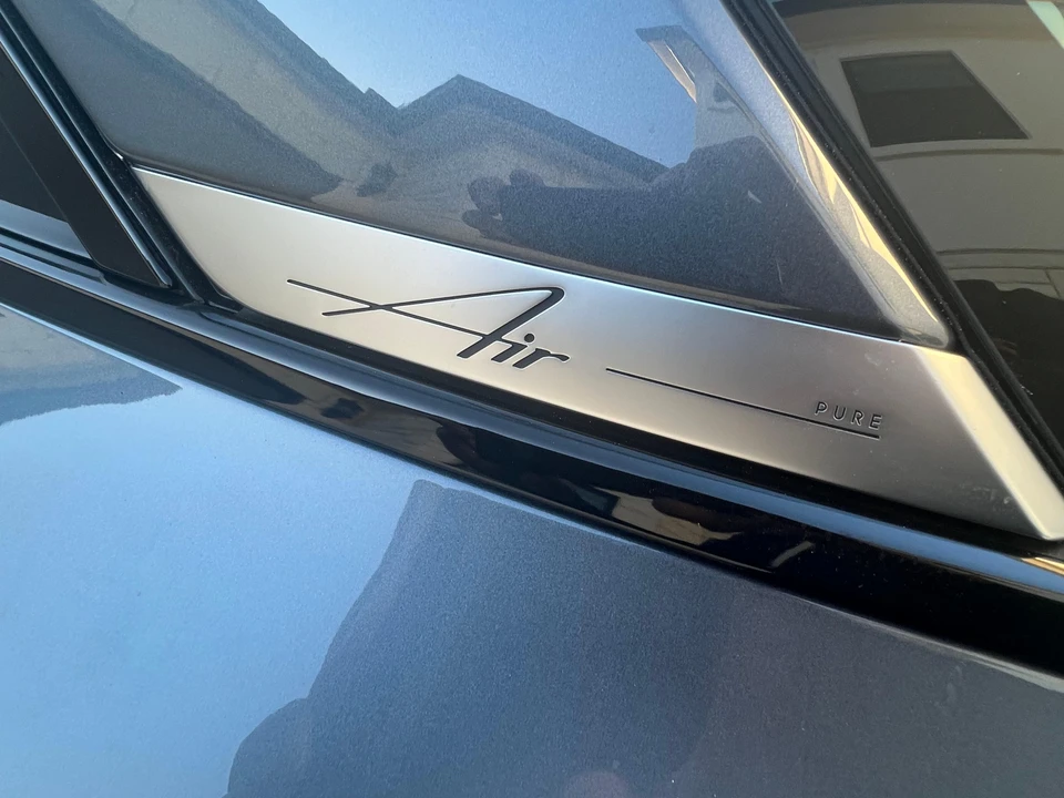 2023 Lucid Air - Image 29 of 31