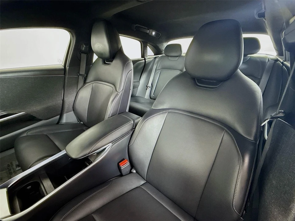 2023 Lucid Air - Image 19 of 21