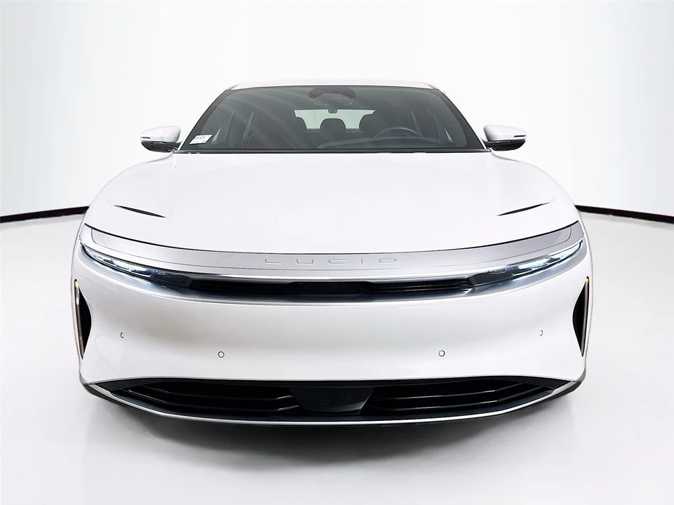 2023 Lucid Air - Image 2 of 21