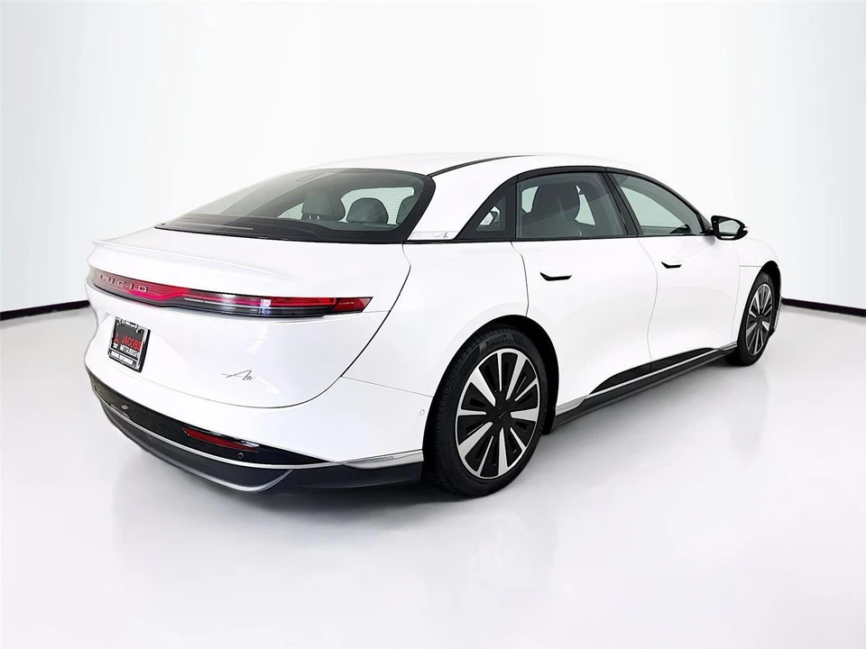 2023 Lucid Air - Image 7 of 21