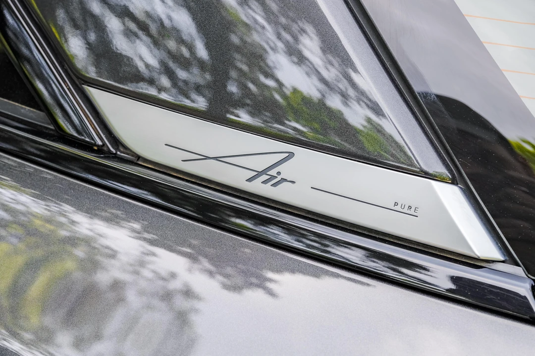 2023 Lucid Air - Image 20 of 31