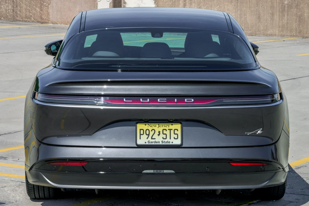 2023 Lucid Air - Image 5 of 31