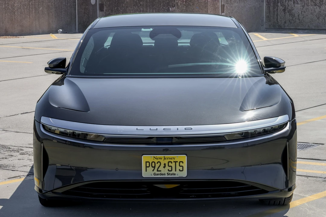 2023 Lucid Air - Image 6 of 31