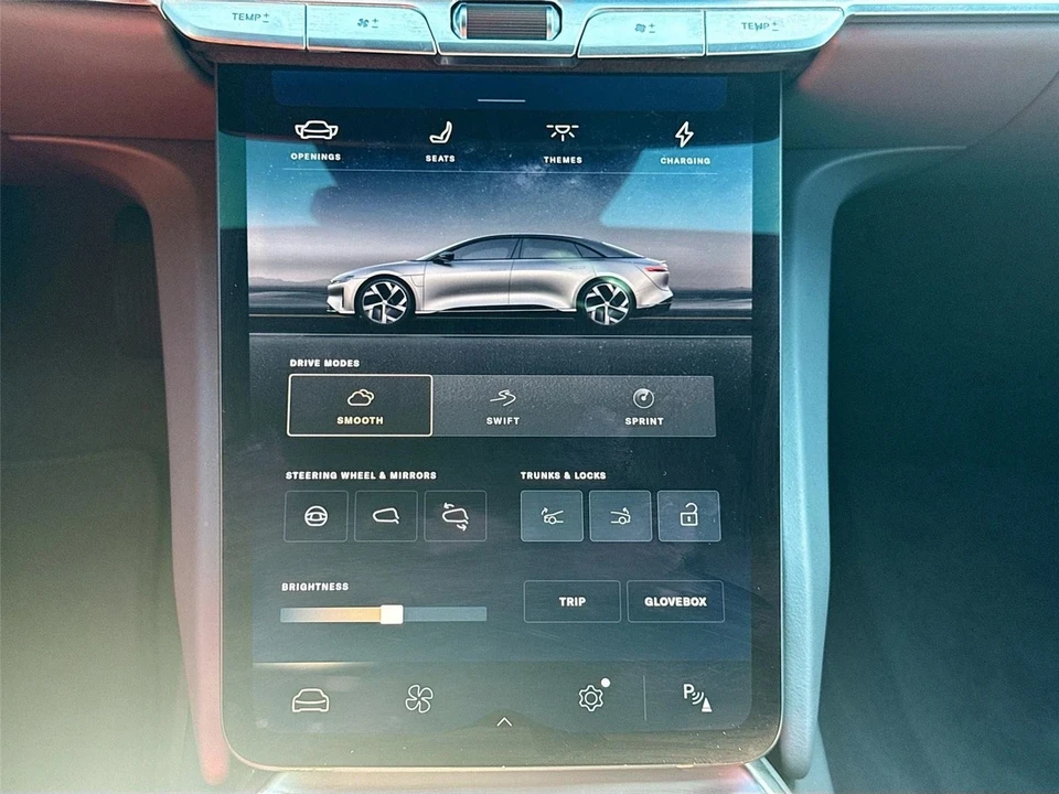 2023 Lucid Air - Image 15 of 21