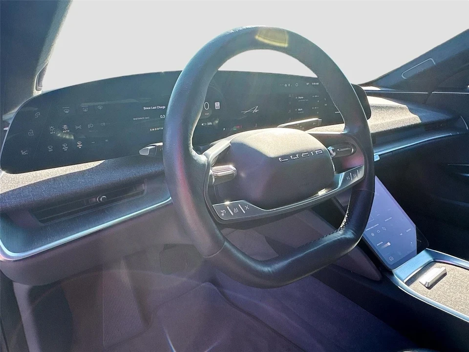 2023 Lucid Air - Image 9 of 21