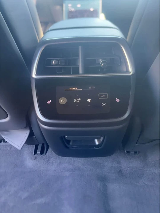 2023 Lucid Air - Image 10 of 12