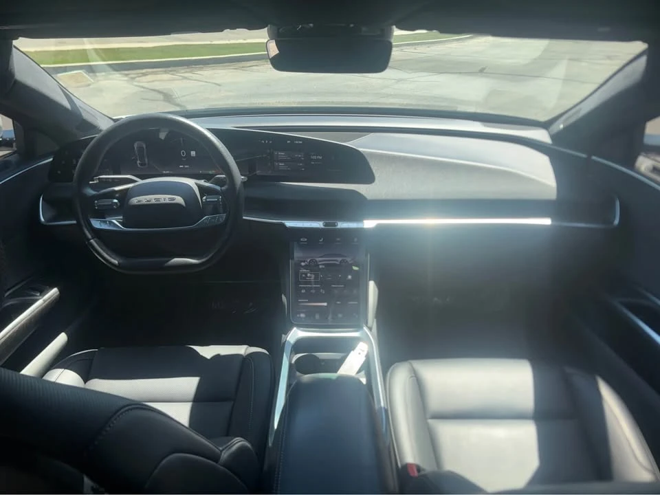 2023 Lucid Air - Image 5 of 12
