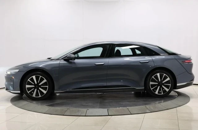 2023 Lucid Air - Image 6 of 12