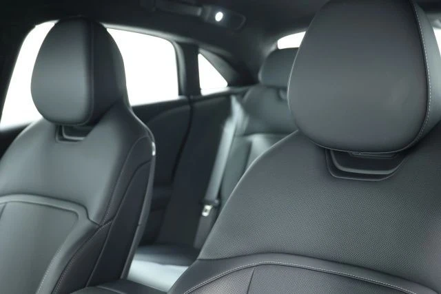 2023 Lucid Air - Image 17 of 21
