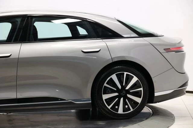 2023 Lucid Air - Image 9 of 12