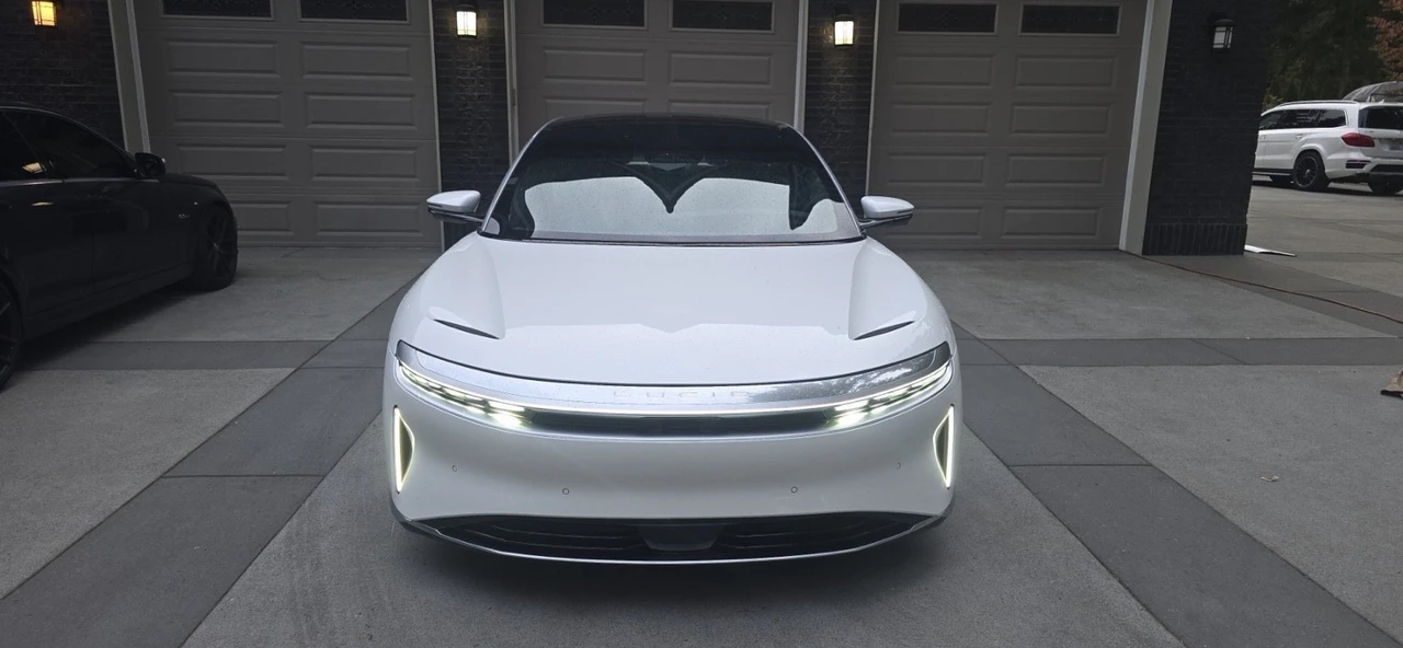 2023 Lucid Air - Image 7 of 15