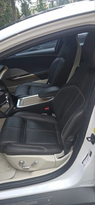 2023 Lucid Air - Image 9 of 15