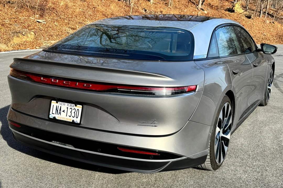 2023 Lucid Air - Image 4 of 31