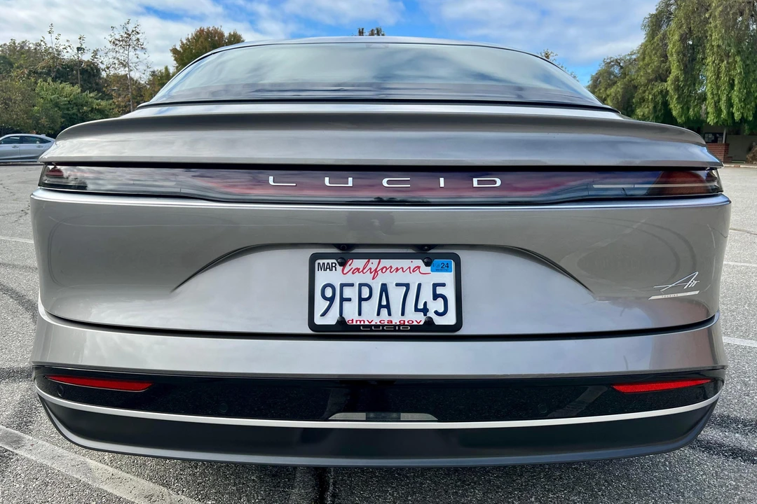 2023 Lucid Air - Image 5 of 31