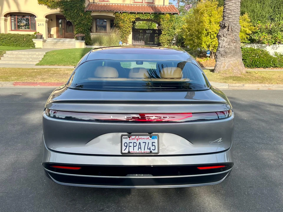 2023 Lucid Air - Image 15 of 31