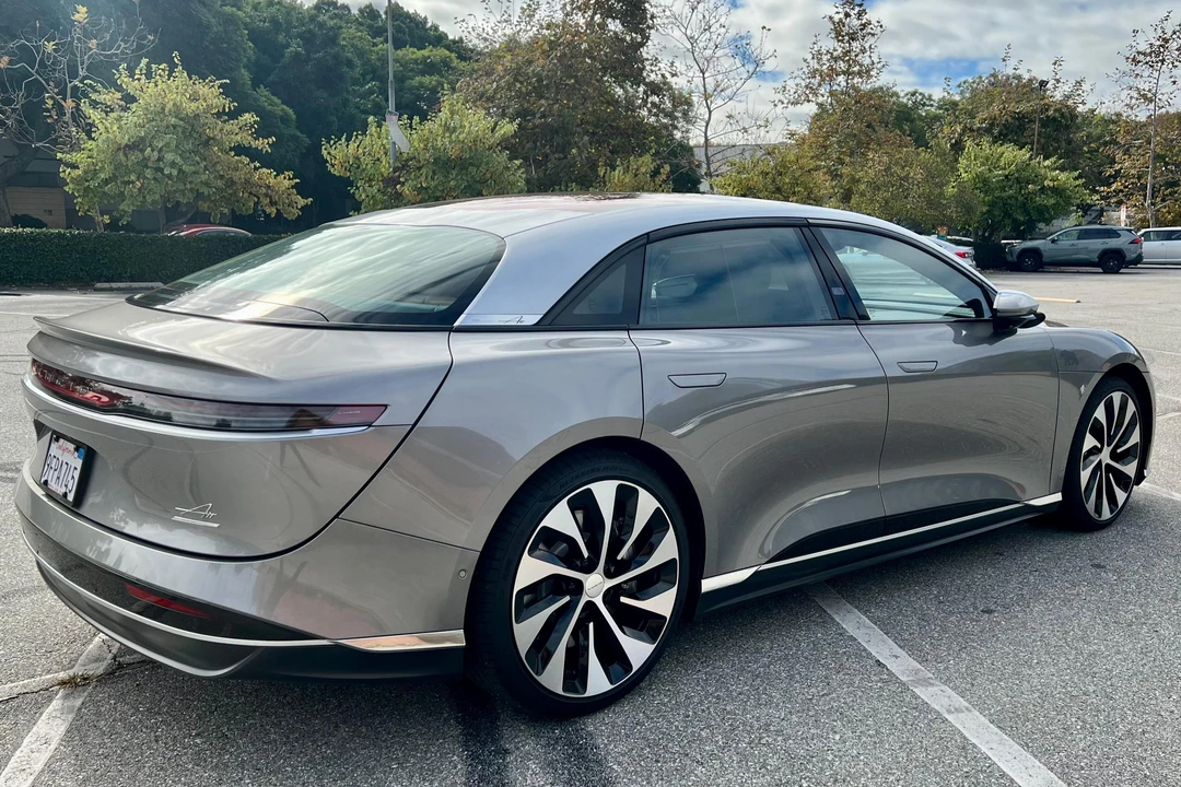 2023 Lucid Air - Image 4 of 31