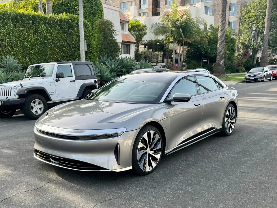 2023 Lucid Air - Image 7 of 31