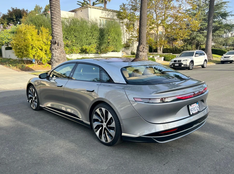2023 Lucid Air - Image 12 of 31