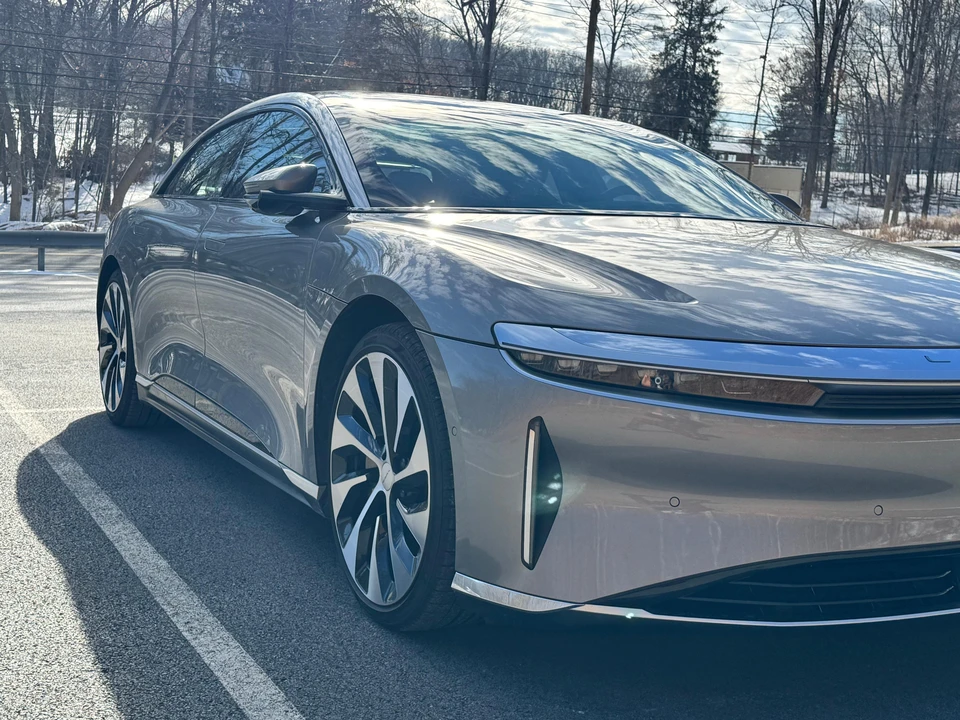 2023 Lucid Air - Image 20 of 31