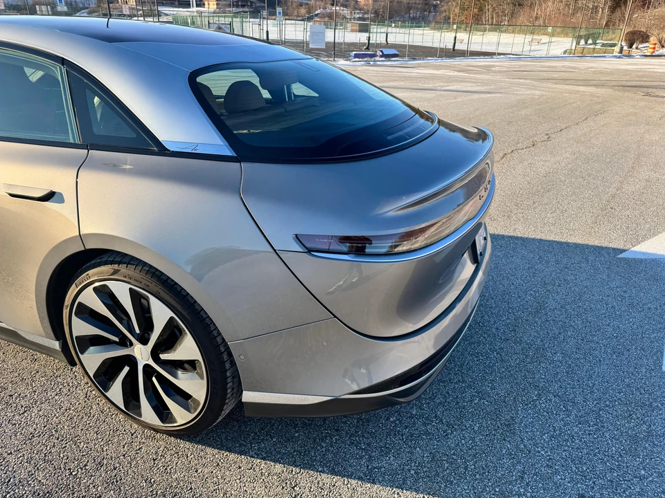 2023 Lucid Air - Image 31 of 31