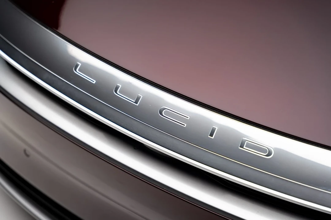 2023 Lucid Air - Image 12 of 21