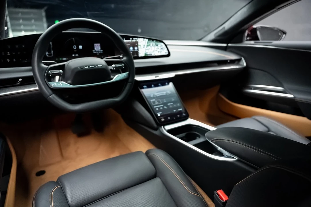 2023 Lucid Air - Image 2 of 21
