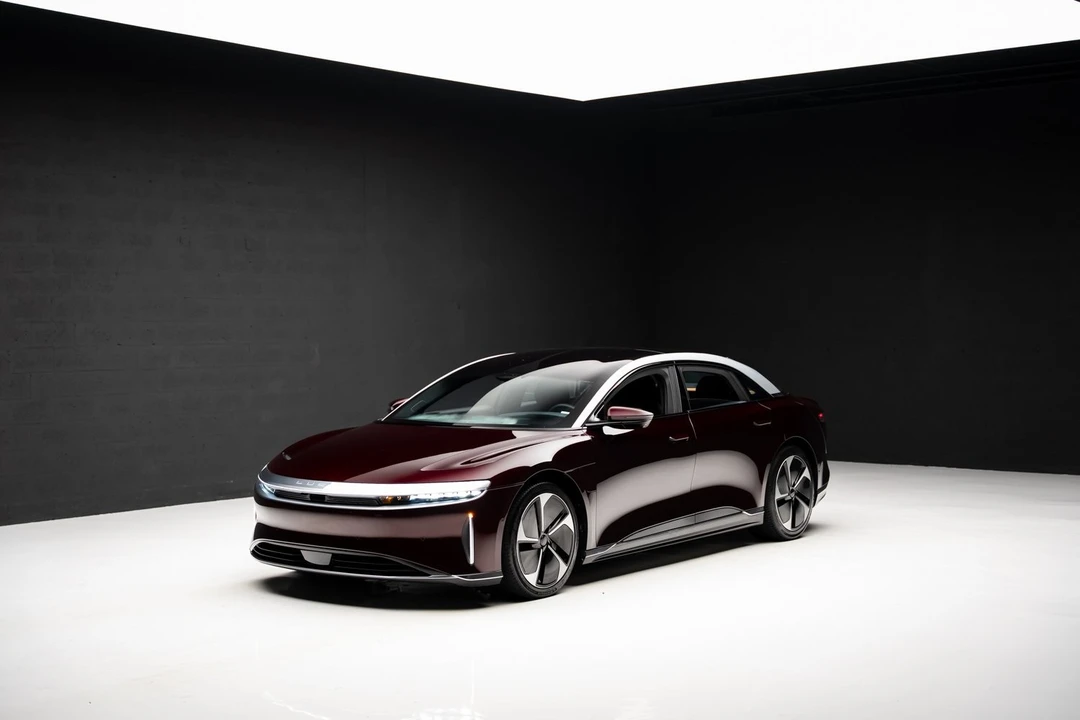 2023 Lucid Air - Image 4 of 12