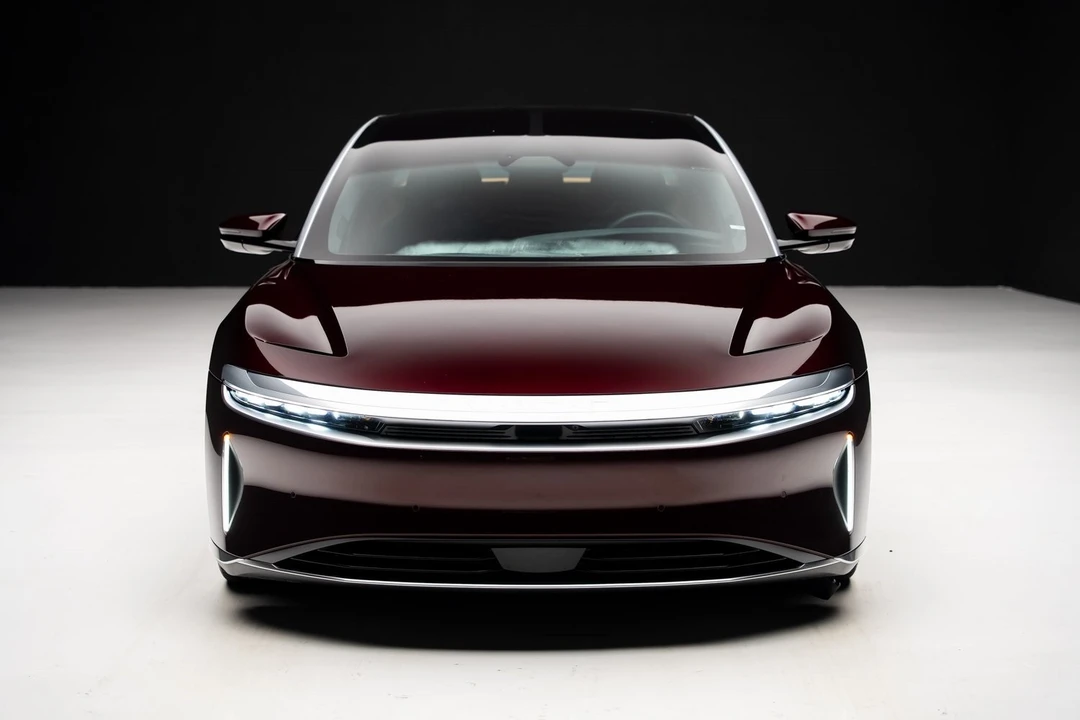 2023 Lucid Air - Image 7 of 12