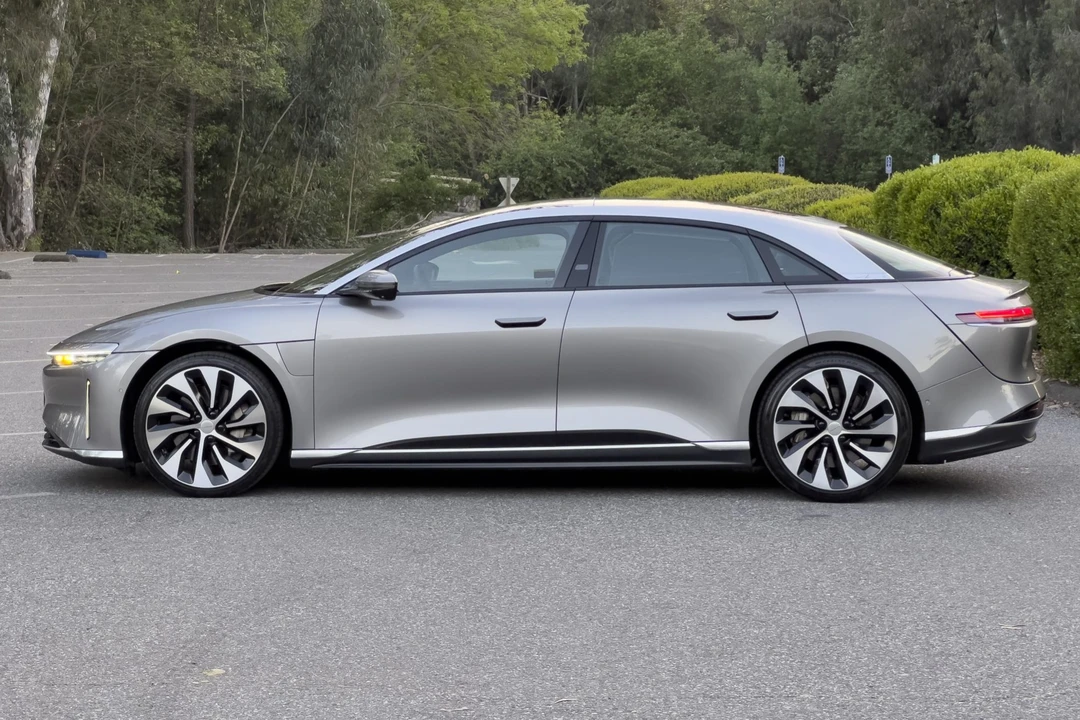 2023 Lucid Air - Image 3 of 6
