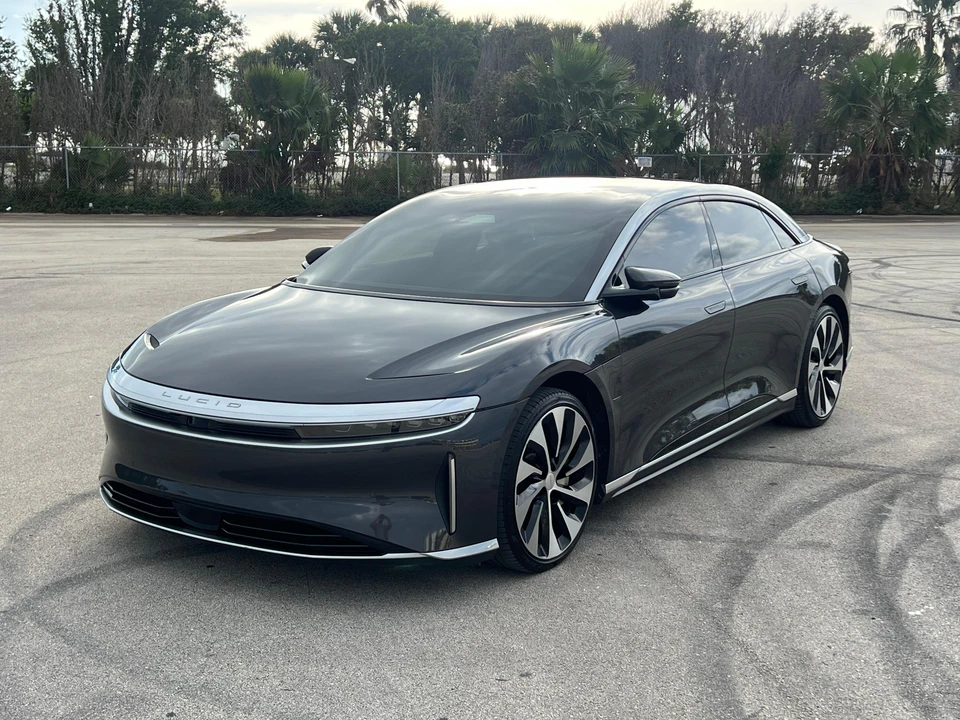 2023 Lucid Air - Image 7 of 31